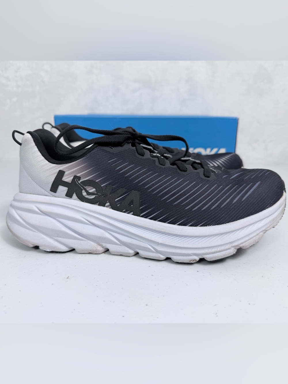 Hoka Rincon 3 Women’s Size 8D Wide Black White Gradient Running Shoes 11213